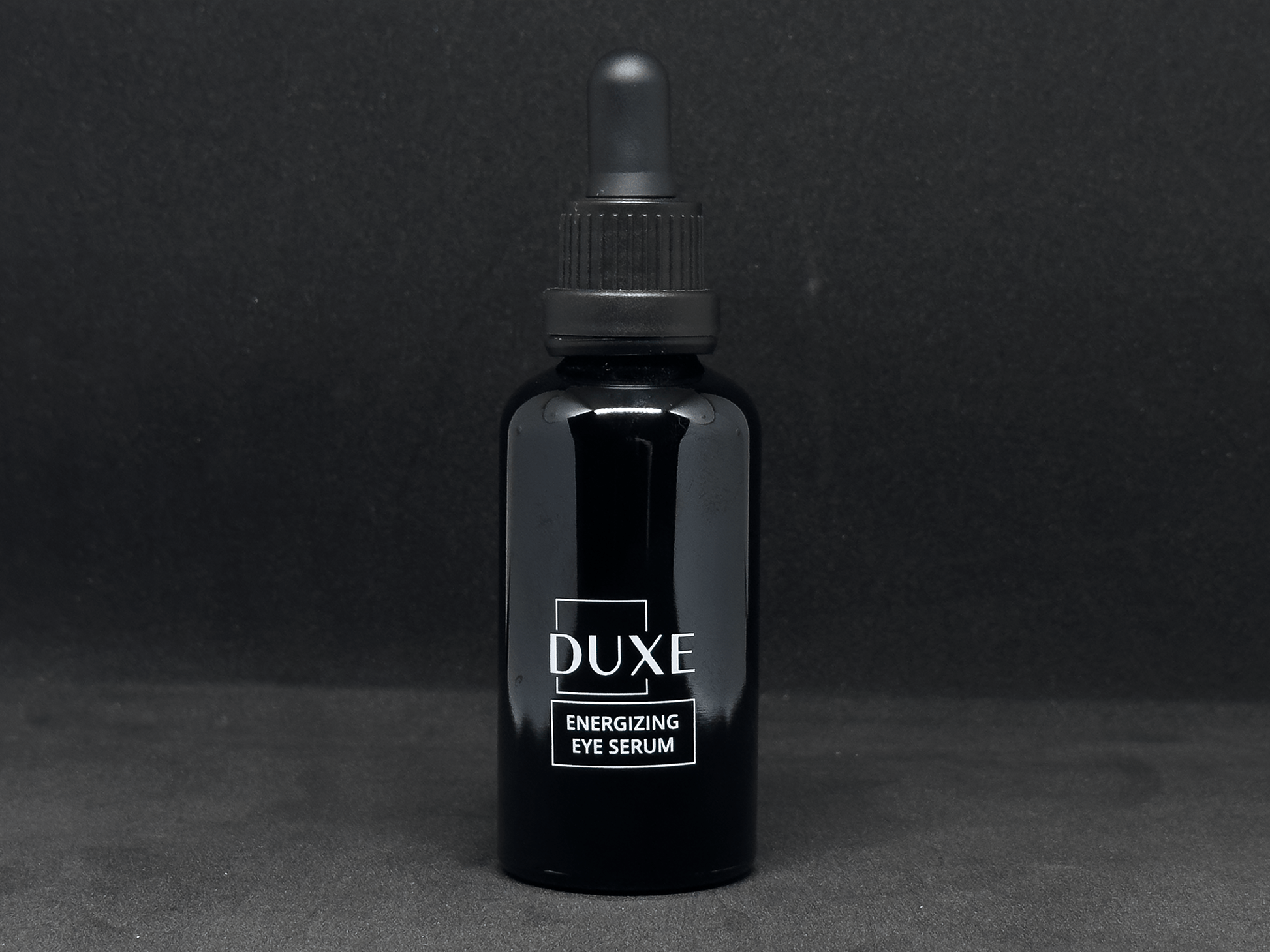 Серум на duxe против тъмни кръгове, бръчки и подпухналост под очите duxe. 