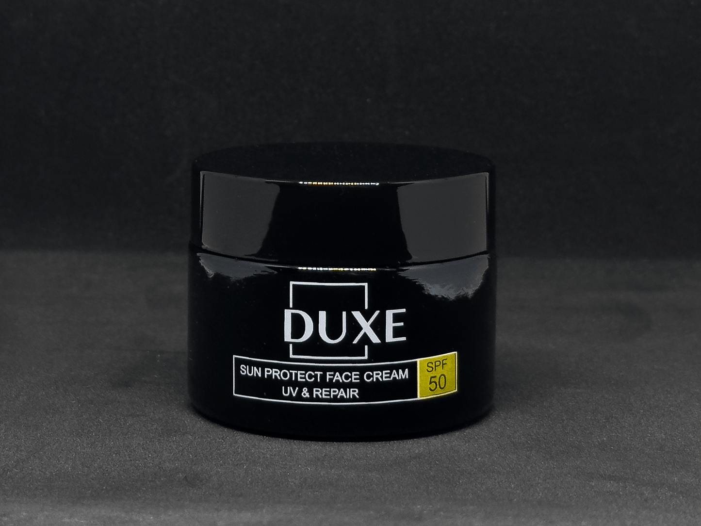 Слъцезащите крем за лице 50 SPF duxe 